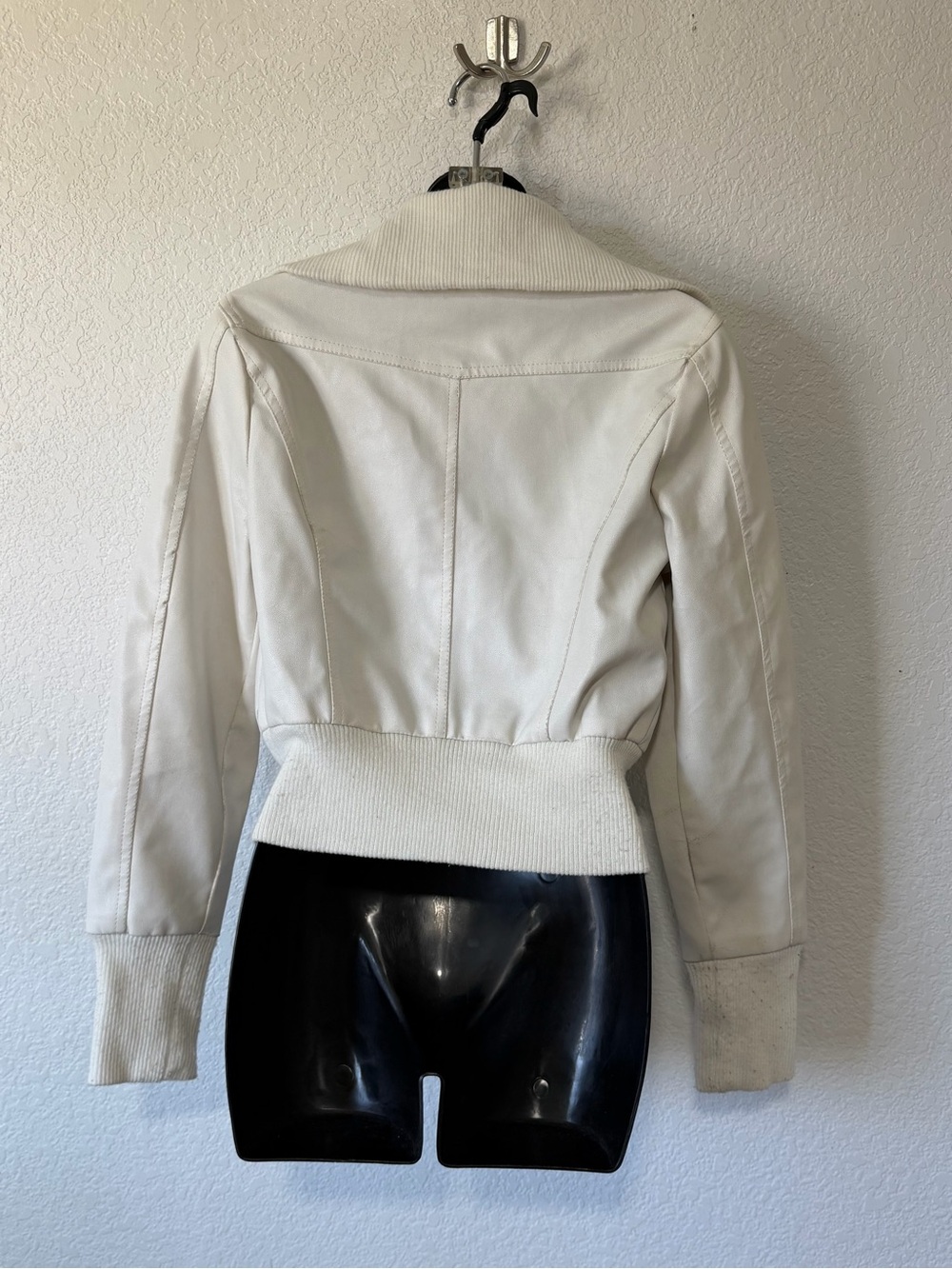 Bratzcore Vintage Wet Seal Ivory Zip-Up Bomber Jacket - Picture 5 of 7